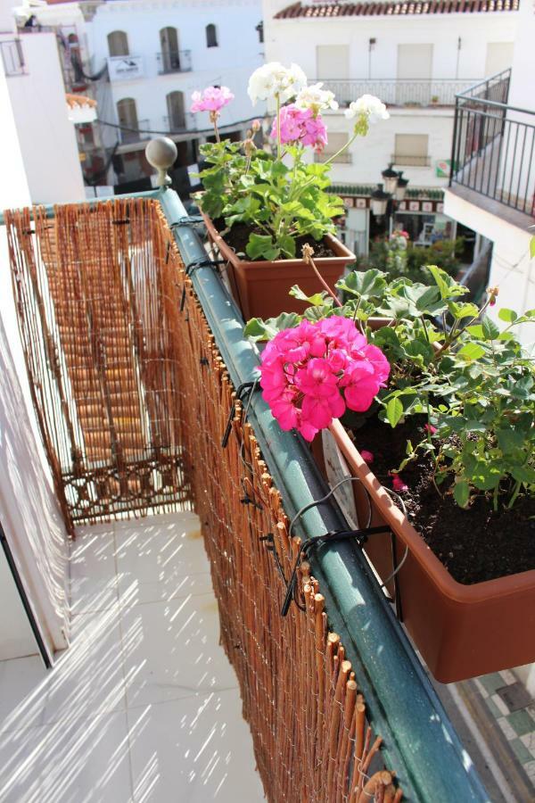 Apartamentos Eduardo Rico Nerja Ngoại thất bức ảnh